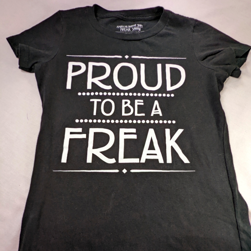 AMERICAN HORROR STORY Freak Show Proud to be a Freak Small